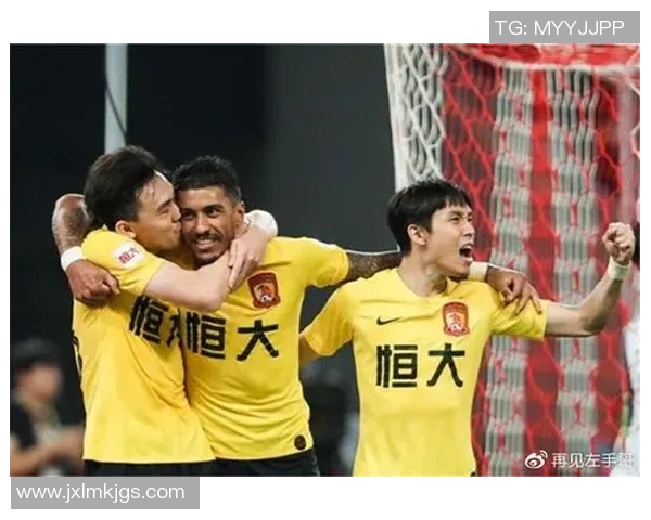 杭州羽毛球队与深圳羽毛球队赛后战术分析与复盘探讨